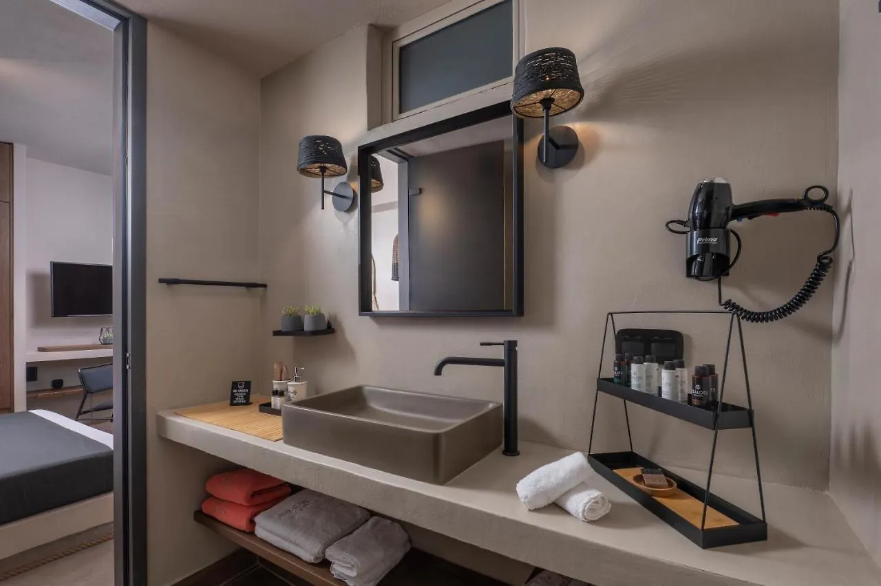 Anmian Suites Vourvourou 0*,